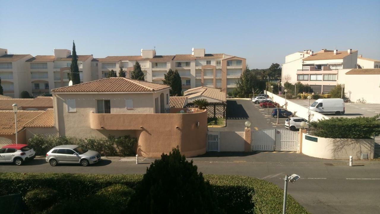 Lara 1 - Grand T2 Loggia Sans Vis-A-Vis Parking - Pres Centre-Port, Ile Des Loisirs, Plage Richelieu Agde Bagian luar foto